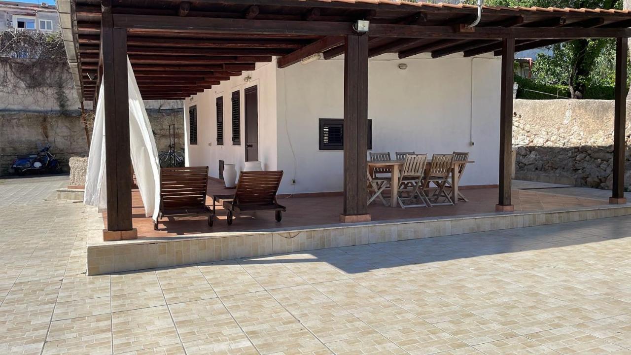 Casa Vacanza Villa Palermo Esterno foto